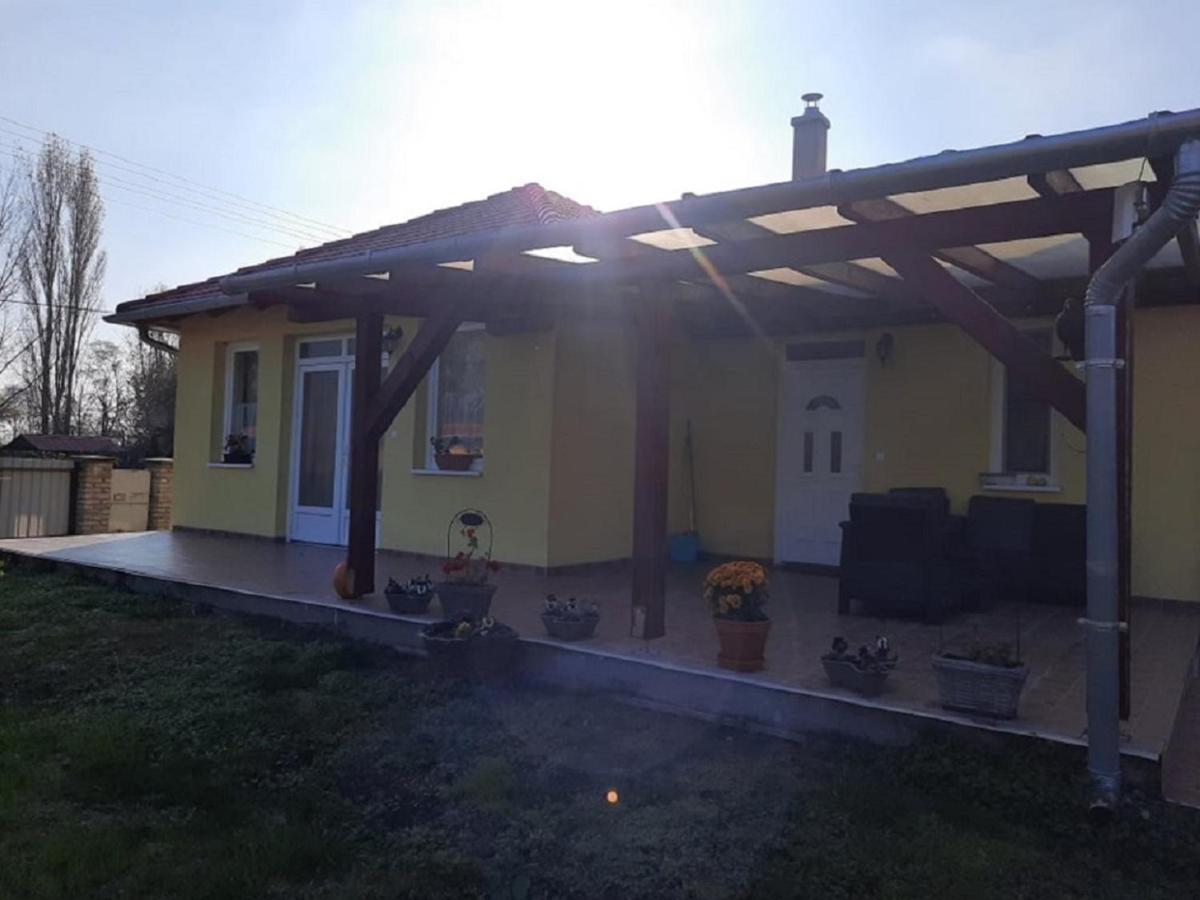 Ponty Orso Vendeghaz Villa Nagybaracska ภายนอก รูปภาพ